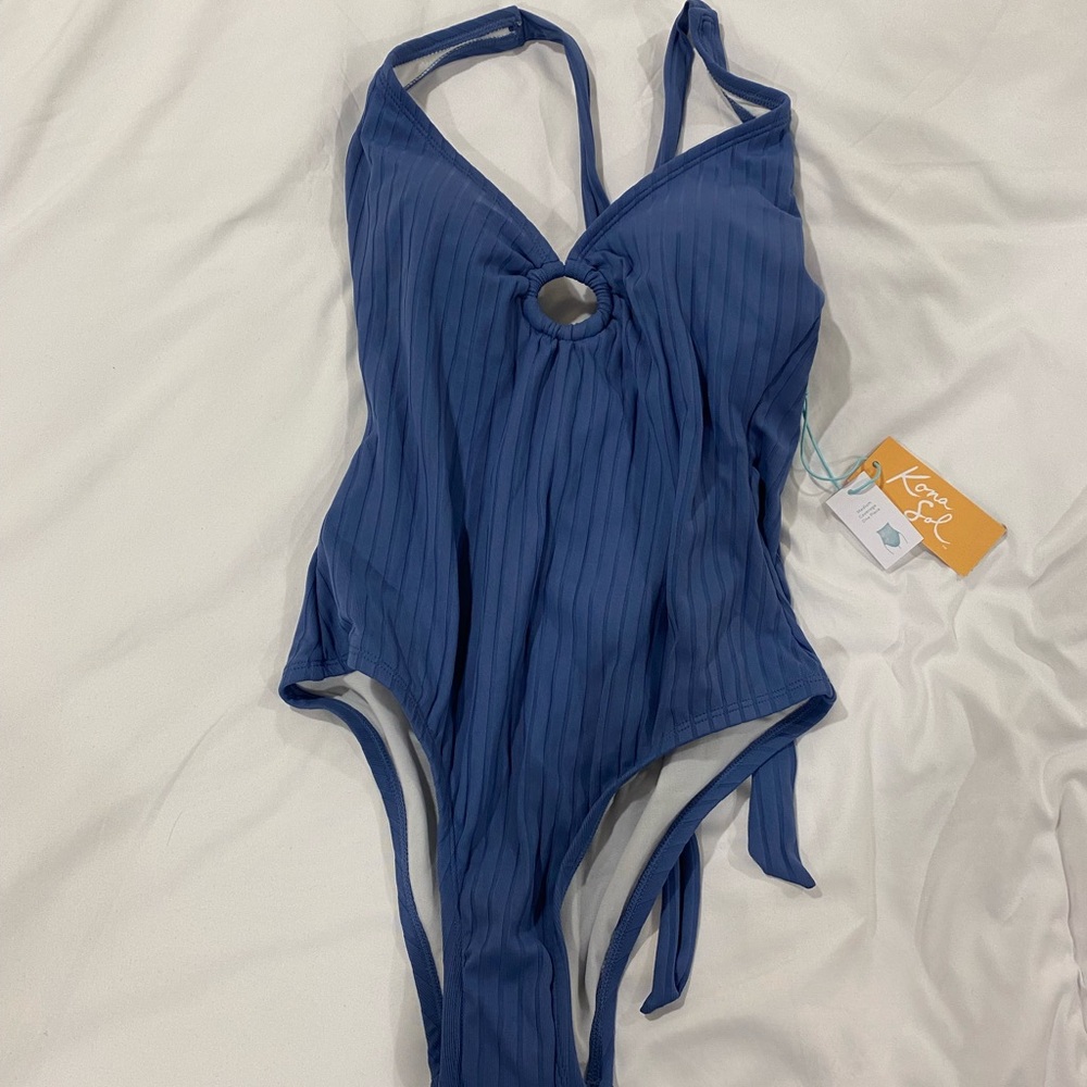 Brand new with tags Target Kona Sol swimsuit